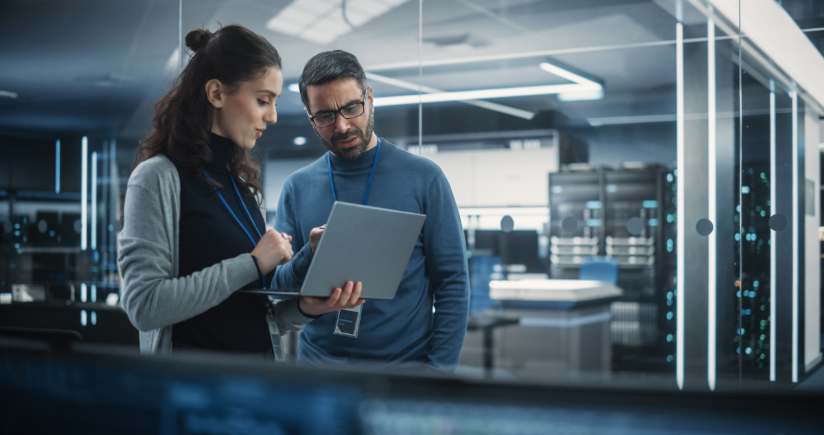 Hybrid cloud e data center